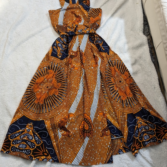 Robe tendance à l'africaine - Picture 4 of 4